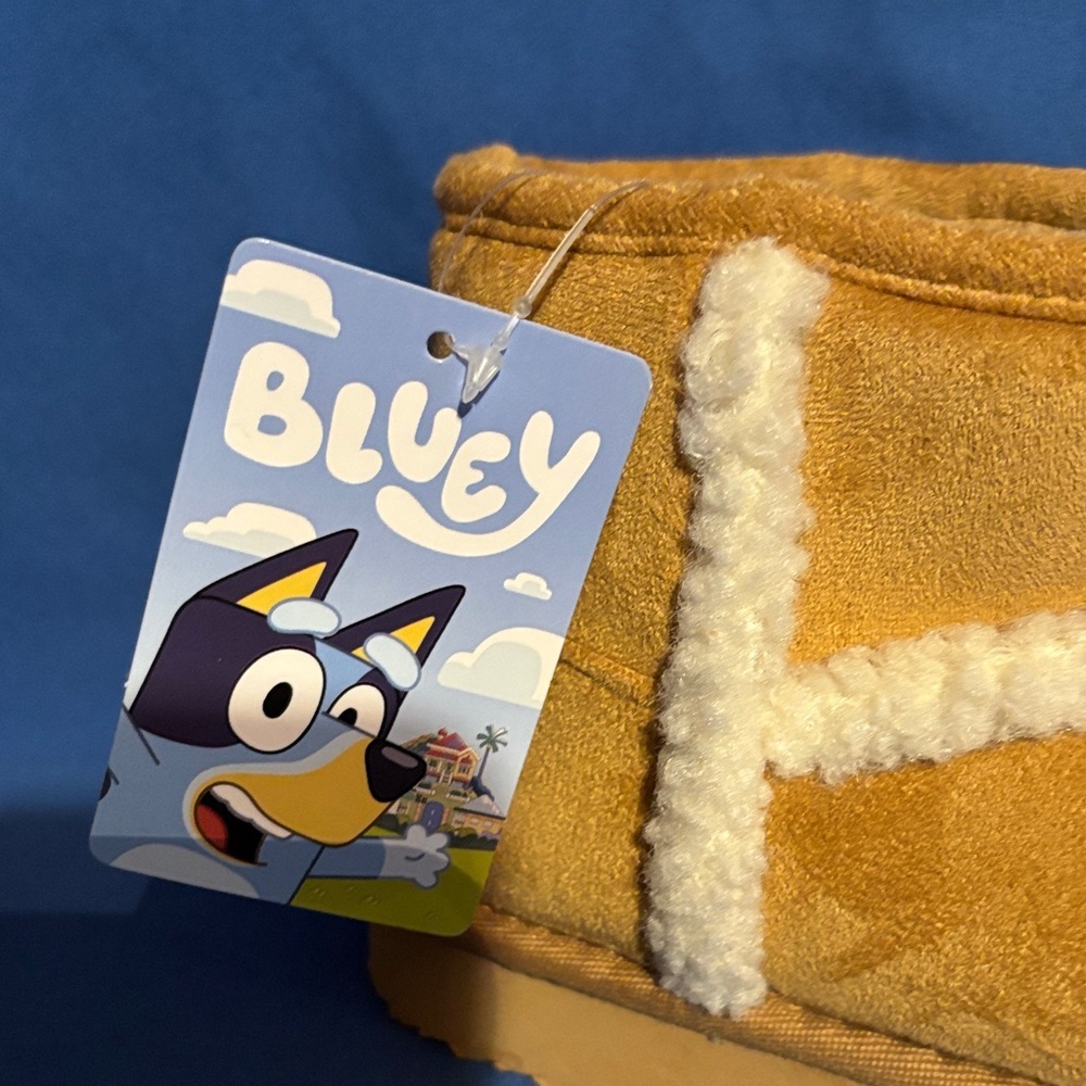 Bluey Kids Cozy fuzzy-Lined boots - Picture 2 of 6
